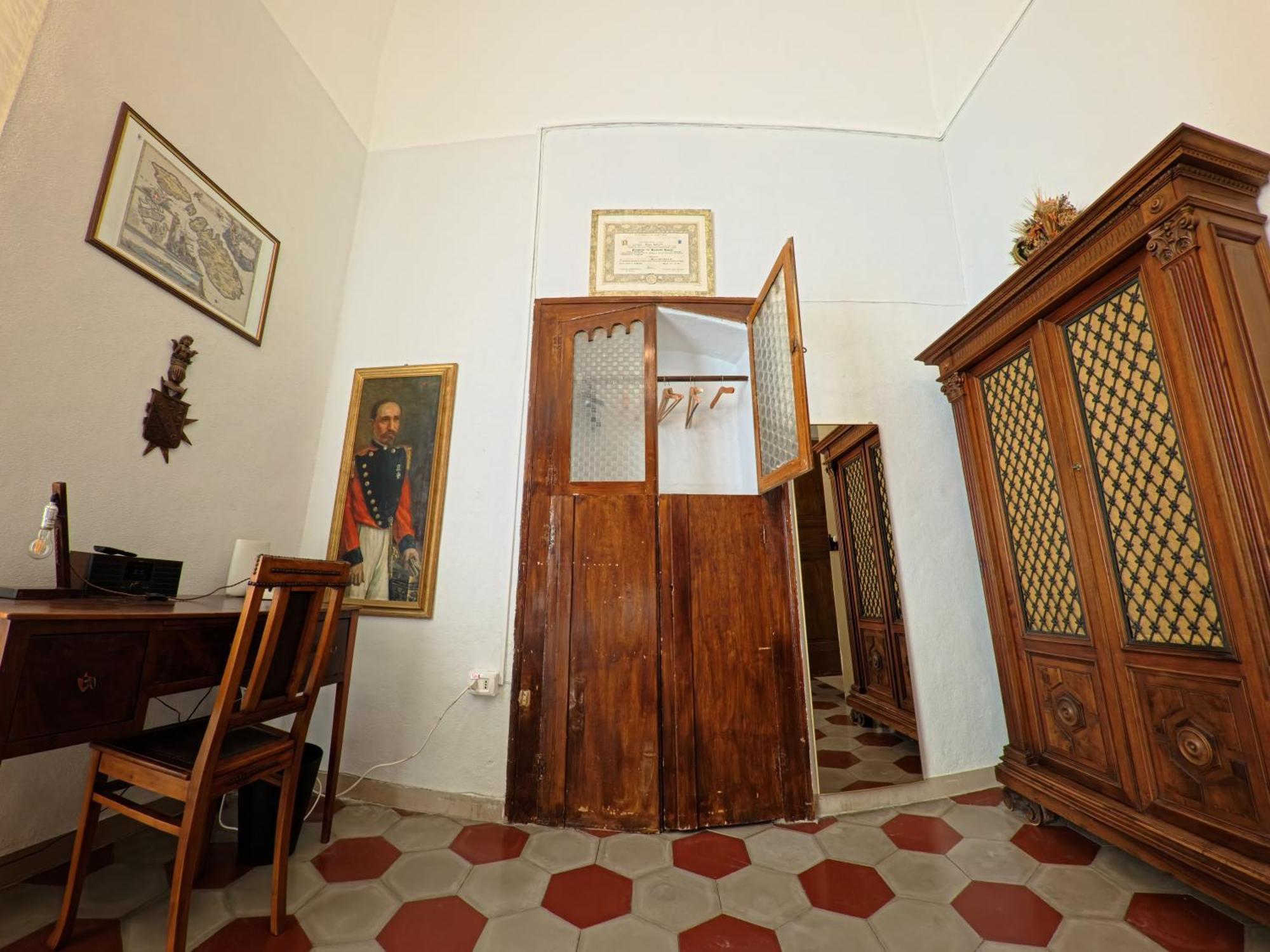 Palazzo Framarino Dei Malatesta - Noble Floor - XIV Century جيوفيناتسو المظهر الخارجي الصورة