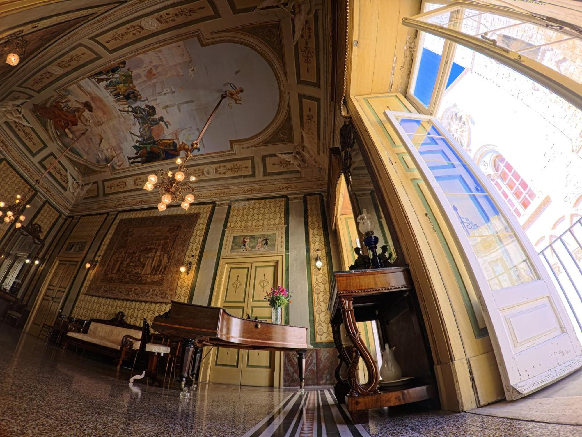 Palazzo Framarino Dei Malatesta - Noble Floor - XIV Century جيوفيناتسو المظهر الخارجي الصورة